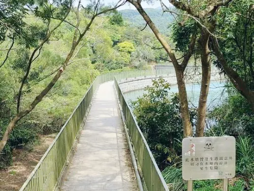 호푸이 저수지 가족 산책