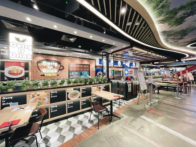 Garden Walk food junction