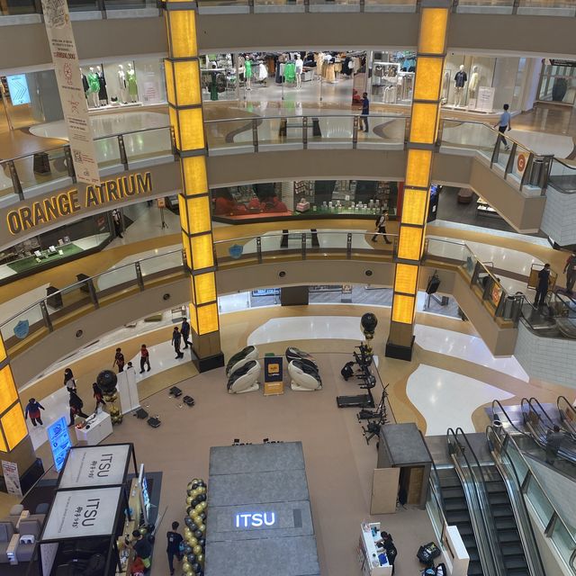 great shopping mall