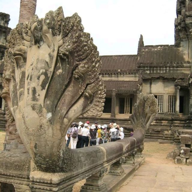 Hindu Buddhist temple 