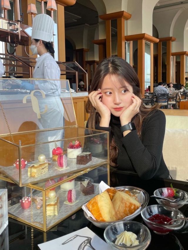 하얏트 에프터눈티로 배불리기 😮‍💨💛