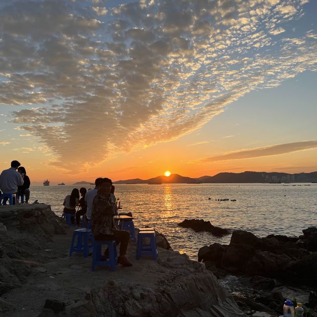 岸壁で海鮮。釜山影島海女文化展示館