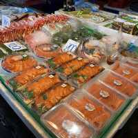ตลาดสด ลานโพธิ์ นาเกลือ เมืองพัทยา
