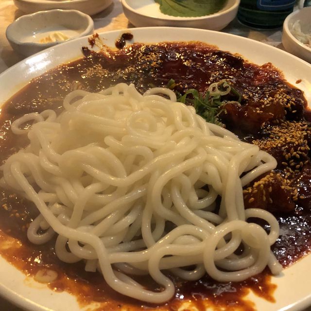 전포카페거리의 힙한 스지맛집 스지고집