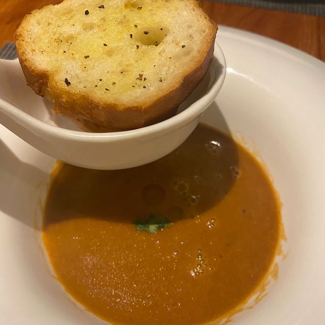 中環特色西餐私房菜