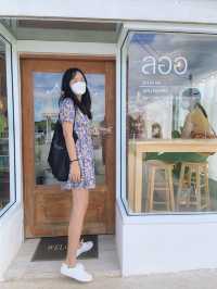ลออคาเฟ่ คาเฟ่บ้านเรือนไทยประยุกต์