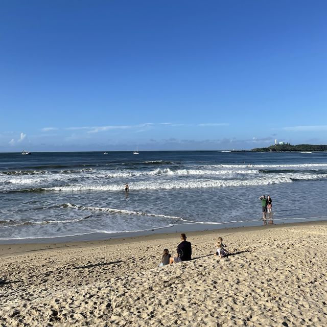 물루라바 비치 : Mooloolaba Beach