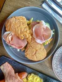 行完海濱飲杯啡，食個Brunch Set Hea一Hea