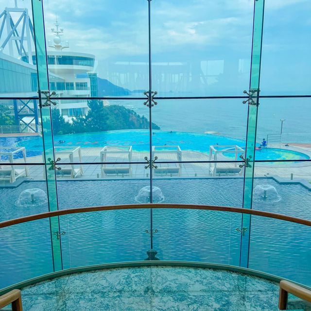 오션뷰를 마음껏! 정동진 썬크루즈 호텔 수영장🌊