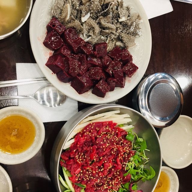 韓国/ソウル【広蔵市場】ミシュランのお店！プチョンユッケ