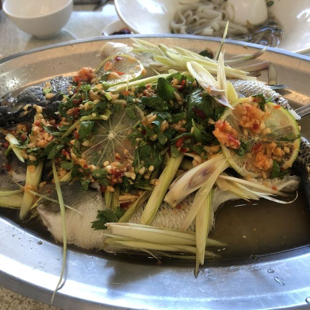 金山河內越南料理//雞迷路