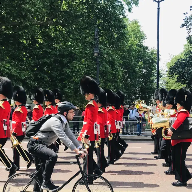 Buckingham Palace 