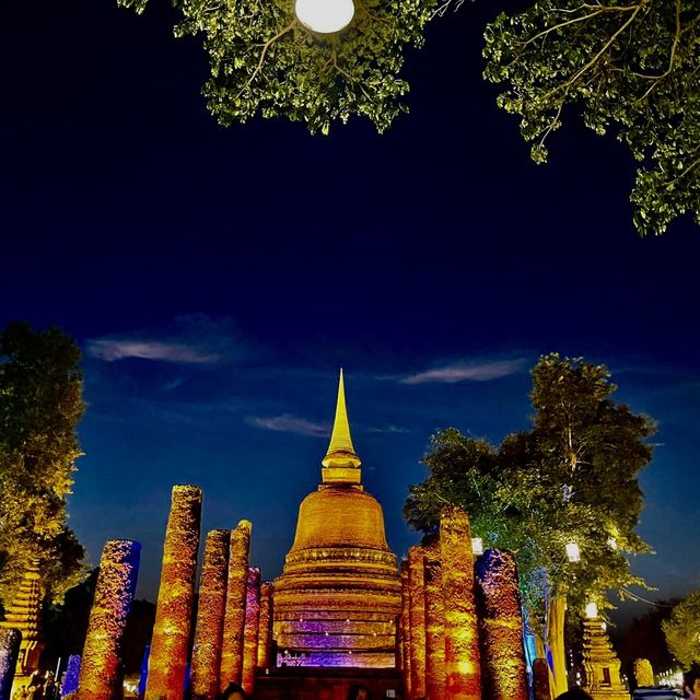 ณ อุทยานแห่งชาติประวัติศาสตร์สุโขทัย