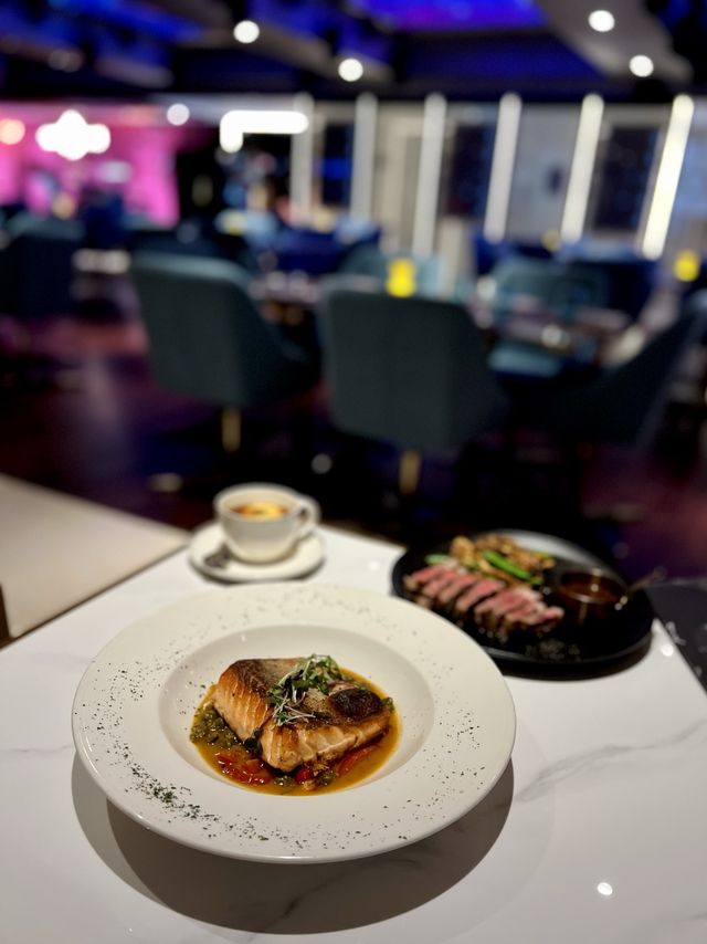 尖東懷舊歌廊 × 高質海景西餐廳🍽🥳