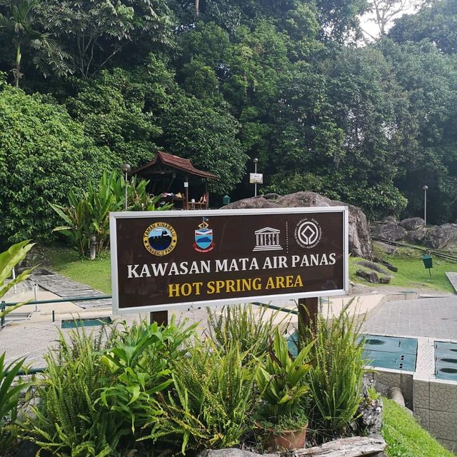 PORING HOT SPRING SABAH 