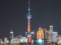 Shanghai at night. the bund lights! 🏙🌃