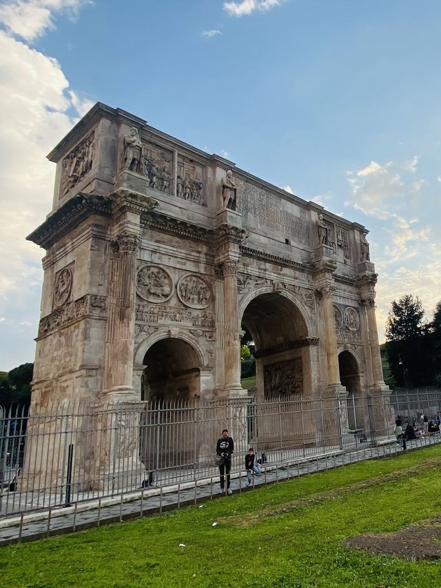THE ARCH OF TRIUMPH 💪🏻