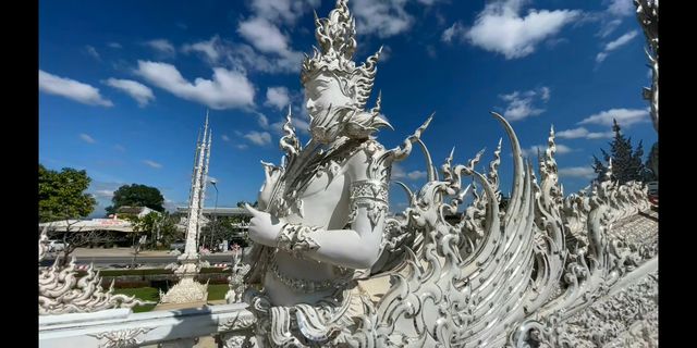 Wat Rong Khun