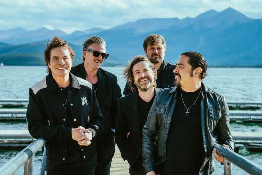 TRAIN - Drops of Jupiter: 25 Years in the Atmosphere (West Palm Beach) | iTHINK Financial Amphitheatre