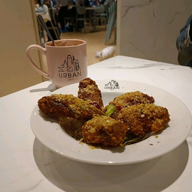 樓上咖啡店竟然有高質料理