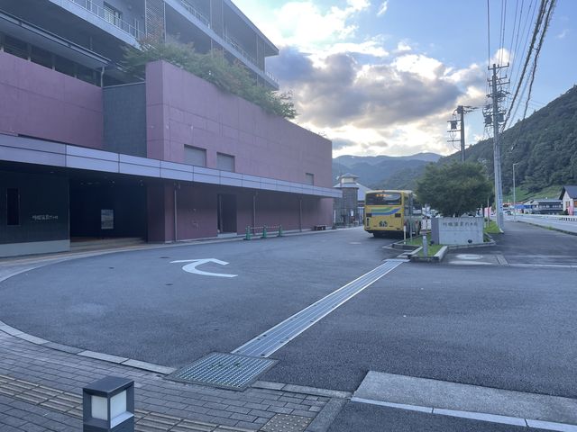 お部屋からSLが見える宿！
