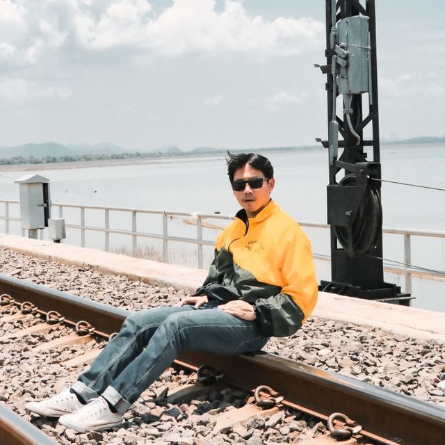 สะพานรถไฟโคกสลุง จ.ลพบุรี ถ่ายรูปชิคๆ 