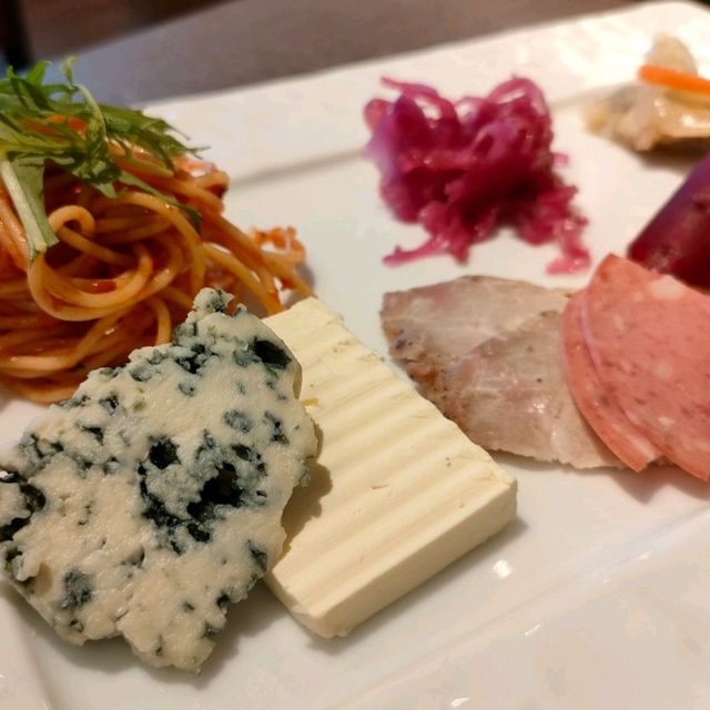 【大阪 南港】朝食を食べに行くためだけにお泊まりもあり👍