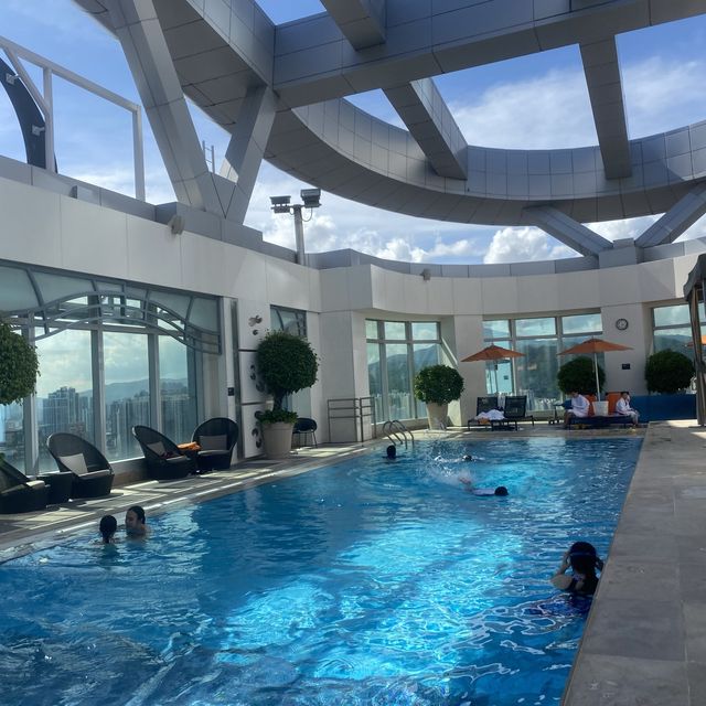 康德思 游泳池 GyM room 