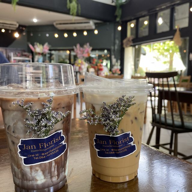 隨便走進 De Florist Cafe' Pattaya
