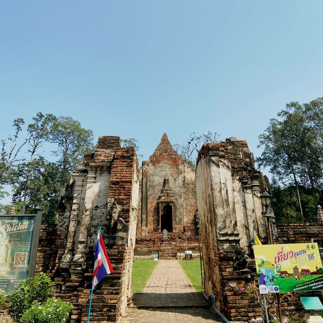 ทำบุญไหว้พระเมืองเก่าพิจิตร 🪷