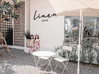 คาเฟ่แสงสวย Linen cafe