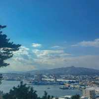 동해 묵호 논골담길, 벽화마을에 있는 작은 카페