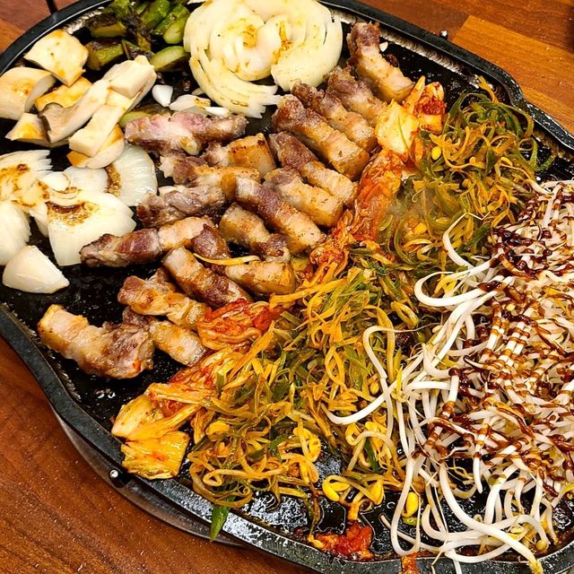 제주 연동 맛집)제삼굽 - 제주공항근처 현지인 흑돼지 전문점.