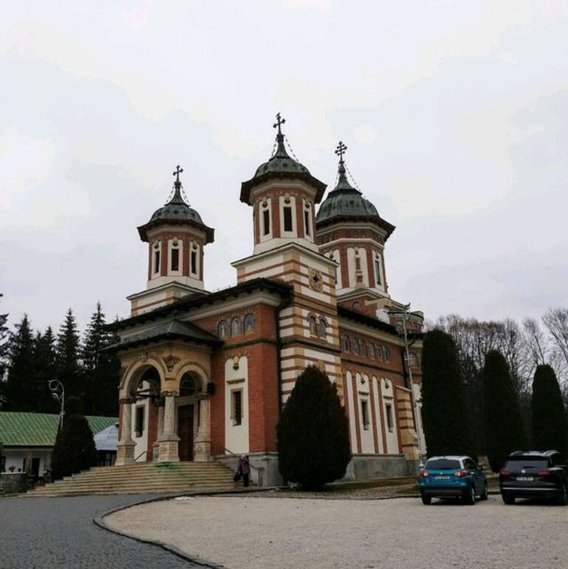 Sinaia Monastery 