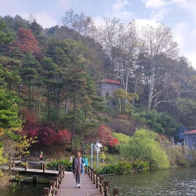 K Drama view at Ruqin Lake 