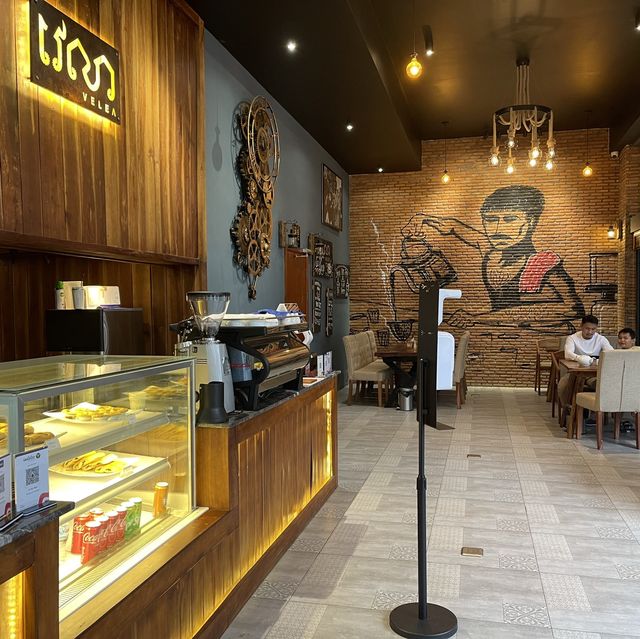 柬埔寨🇰🇭｜西港特色設計咖啡☕️廳