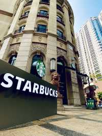 STARBUCKS สไตล์อังกฤษ ที่สุขุมวิท 24