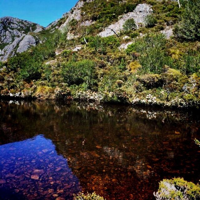 The Dove Lake Circuit Hiking Route