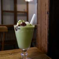 隱於豪宅區的歐式小木屋