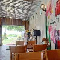 บ้านเรา เขาล้อม คาเฟ่ หัวหิน