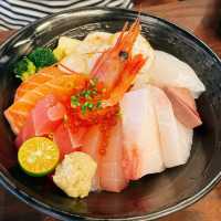 大台北市大安區的魚韻日式料理🇯🇵生魚片、壽司🍣通通有