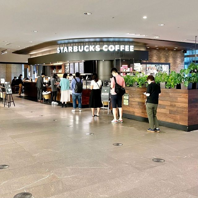 スタバ多すぎな六本木ヒルズ