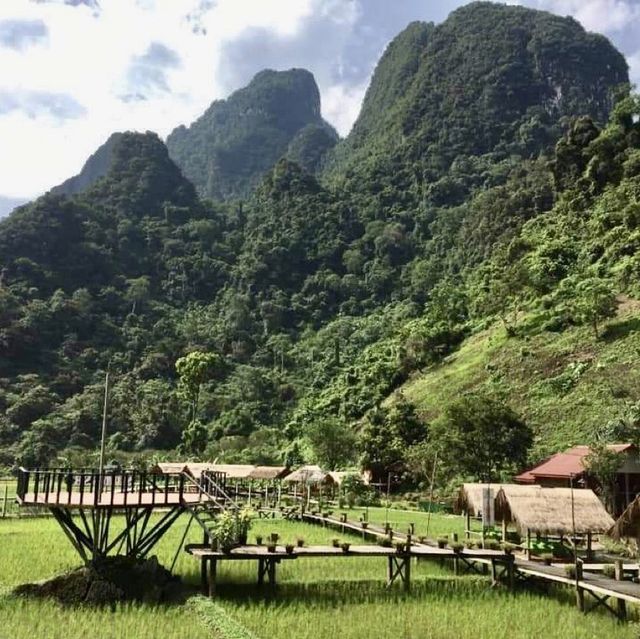 Balloon trip over Vangvieng 