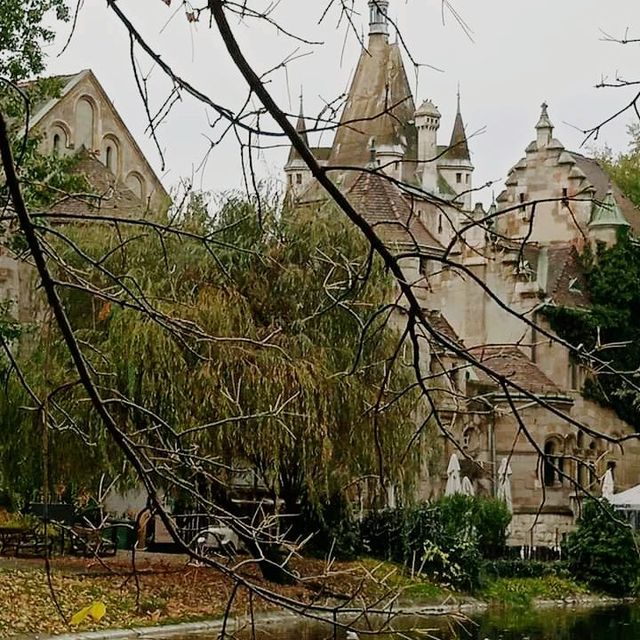 列為世界文化遺產的匈牙利農業博物館