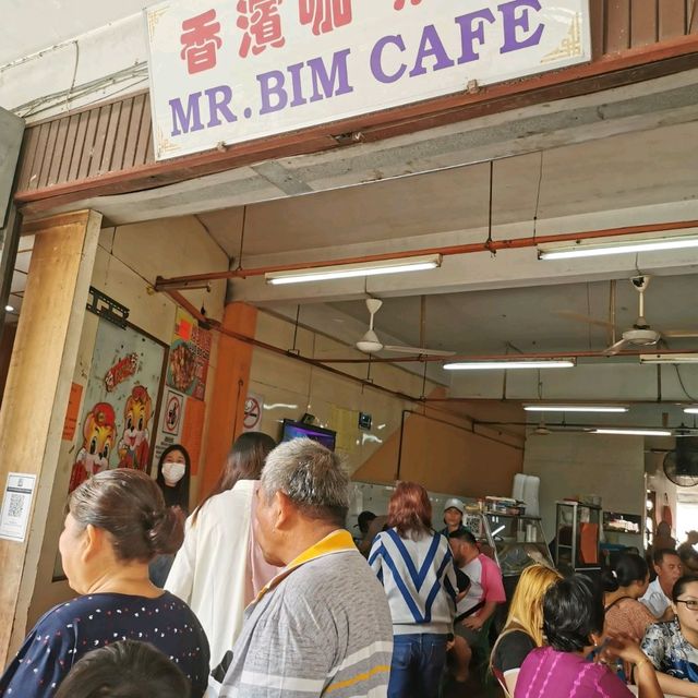 Brunch in Cafe, Limbang