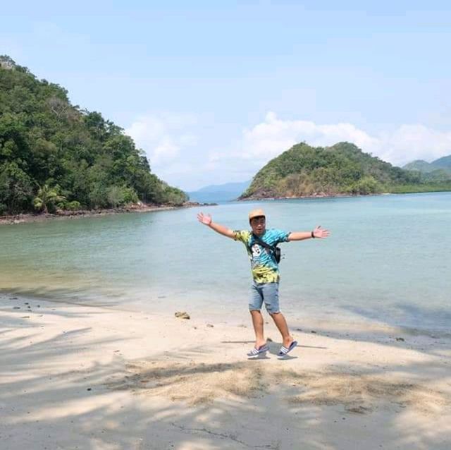 เกาะง่าม กลางทะเลอ่าวไทย ใกล้เกาะช้าง