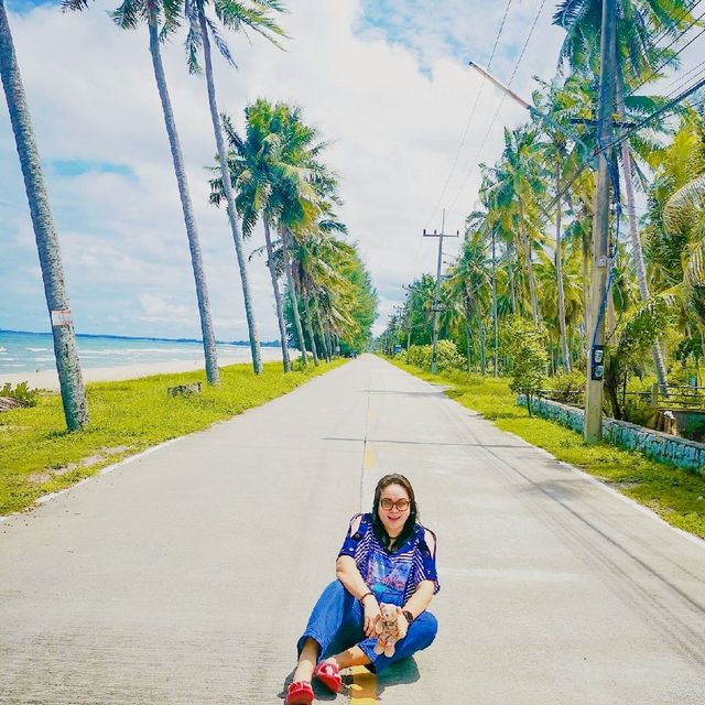 หาดบ้าน​กรูด​ หาดสวย​  ประจว​บคีรีขันธ์​