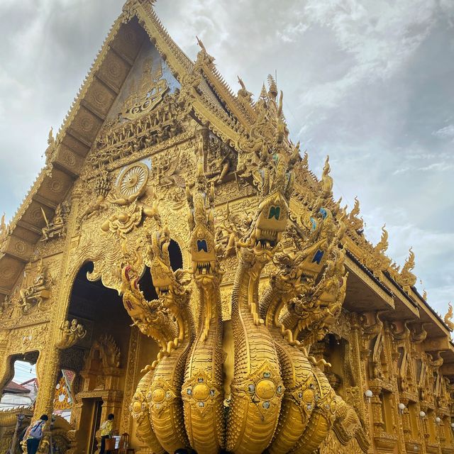 วัดศรีพันต้น จังหวัดน่าน 🕌