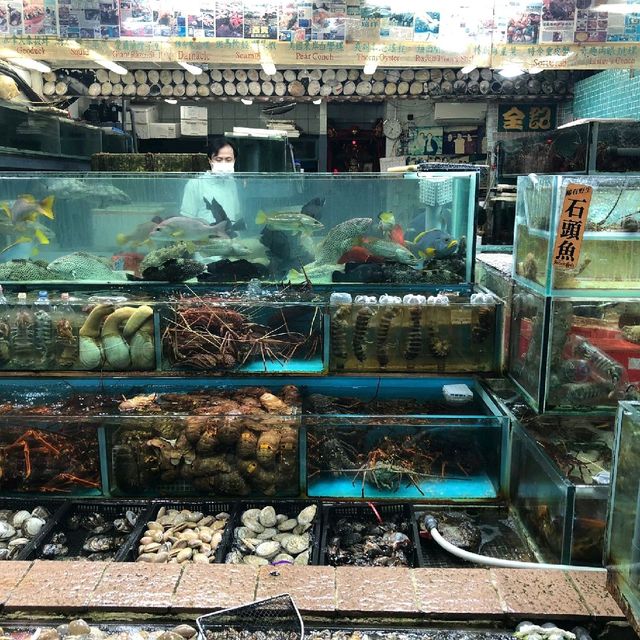食海鮮都係係西貢