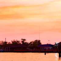 ล่องเรือเที่ยวอัมพวา